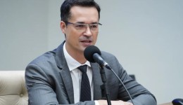Deltan tem campanha ao Senado suspensa após pedido de coligação do PT