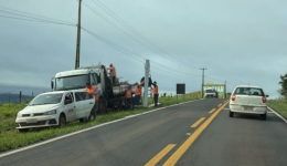 Radar de velocidade começa a ser instalado na Curva do Guareschi