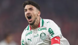 Palmeiras vence o Athletico-PR fora de casa e assume liderança provisória do Brasileirão