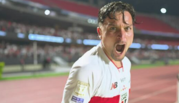 São Paulo vence o Vasco e sobe na tabela do Brasileirão
