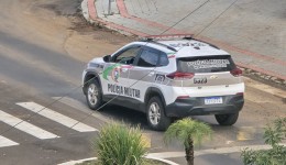 Polícia apreende medicamentos de origem estrangeira durante operação
