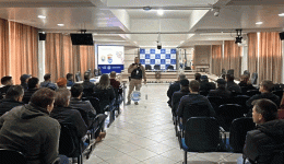 Motoristas escolares de Francisco Beltrão são orientados sobre autismo