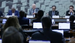 Comissão do Senado aprova isenção do IR para quem ganha até RS 5 mil