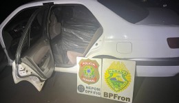 Veículo com 850 pacotes de cigarros contrabandeados é apreendido 
