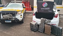 Quase 100 quilos de maconha são apreendidos após perseguição