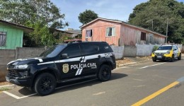 Bebê recém-nascido é encontrado morto com hematomas no rosto