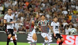 Vitória arranca empate com o Fluminense, sai do Z-4 e tira rival da vice-liderança