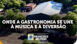 Praças gastronômicas reforçam integração entre sabores e entretenimento