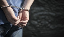 Homem é preso após agressão e ameaça com faca em Marmeleiro