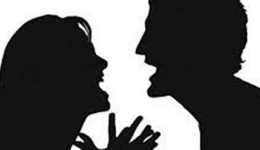 Briga entre casais termina em agressões e danos a veículo