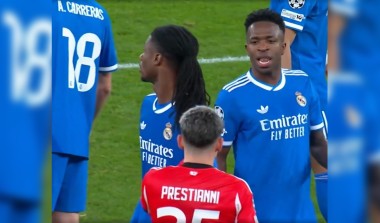 Vini Jr marca golaço e denuncia caso de racismo em Liga dos Campeões