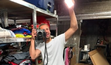 Ex-goleiro de time inglês decide largar o futebol aos 27 anos para virar fotógrafo