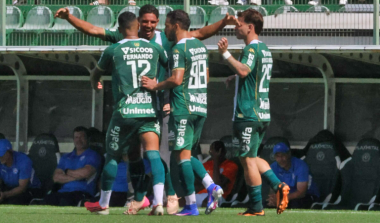 Chapecoense busca empate com o Bahia em jogo de seis gols na Arena Condá