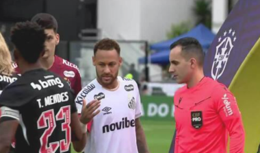 Santos goleia o Vasco por 3 a 0 em São Januário pelo Brasileirão