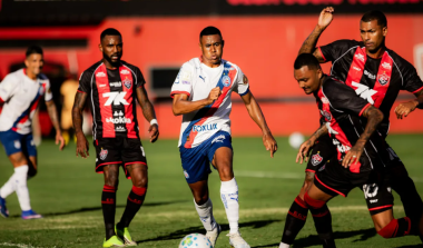Bahia vence o Vitória por 2 a 0 no Barradão pelo Brasileirão
