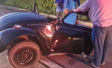 Motorista sobrevive após Fusca se partir ao meio em acidente na PRC-280, no Paraná