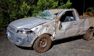 Jovem fica gravemente ferido após capotamento na PR-364 