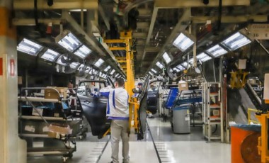 Indústria paranaense cresce 2,9% em 2023, melhor resultado da região Sul