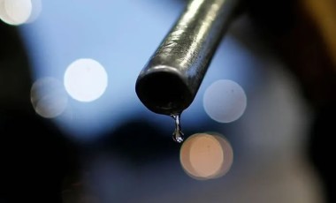 Governo divulga ações para conter preços de combustíveis e gás de cozinha