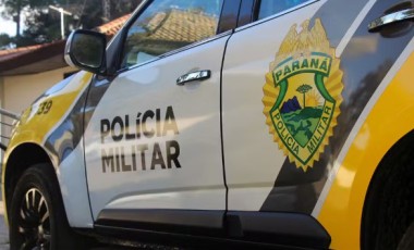 Adolescente é apreendido por tráfico de drogas após tentar se desfazer de entorpecentes