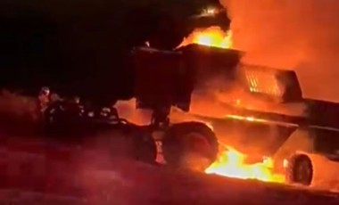 Incêndio atinge colheitadeira