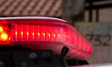 Golpistas invadem celular de policial da reserva e enganam morador