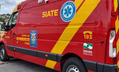 Menino de 11 anos fica ferido após colisão entre bicicleta e camionete