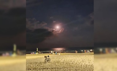 Registro curioso e impressionante chama a atenção na Praia dos Ingleses