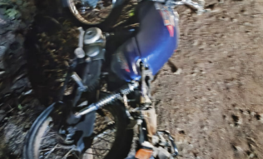 Motociclista morre após grave acidente durante a madrugada