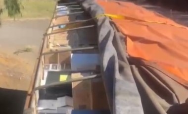 Carreta com carga de cigarros e vinhos avaliada em R$ 2 milhões é apreendida em Irani
