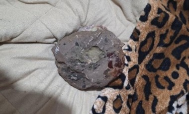 Homem é preso após invadir casa e tentar matar ex-companheira com pedra