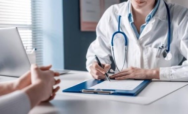 Futuros médicos terão que fazer prova obrigatória para atuar no Brasil