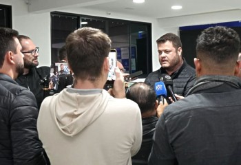 Presidente da Câmara propõe menos vereadores e anuncia redução de despesas no Legislativo