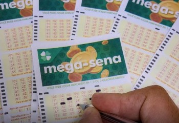Mega-Sena acumula e prêmio vai a R$ 160 milhões