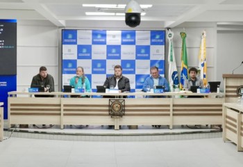 Legislativo fecha semestre com 700 matérias analisadas e anuncia corte de gastos
