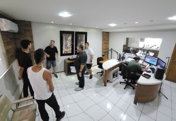 Curso capacita novos técnicos de som para produções culturais