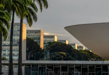 Nikolas Ferreira e Lucas Pavanato são os deputados federais mais votados nas eleições de 2026