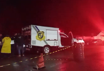 Homem morre após ser esfaqueado e irmão fica gravemente ferido no Paraná