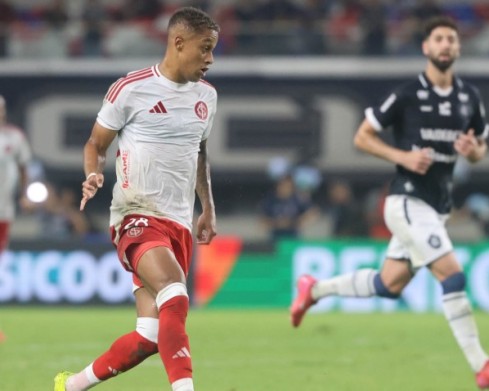 Remo e Internacional empatam em jogo intenso e seguem sem vencer no Campeonato Brasileiro