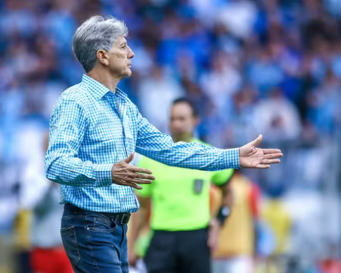Renato Gaúcho critica excesso de estrangeiros no Grêmio: “Não é para trazer de qualquer jeito”