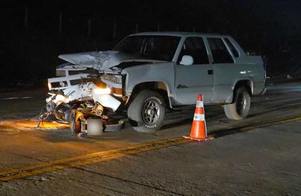 Jovem motociclista de 24 morre após colisão frontal com caminhonete na BR-163