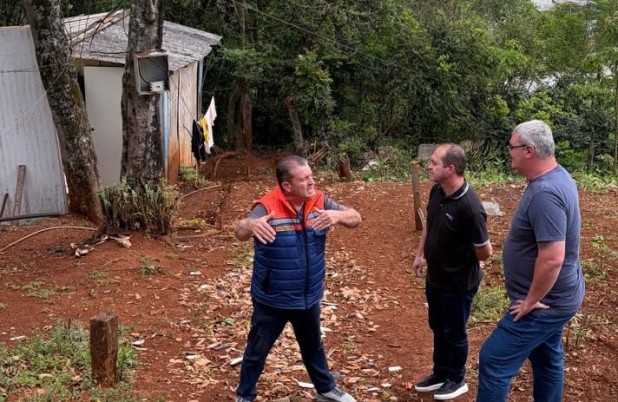 Nova vistoria confirma risco de desmoronamento em área ocupada no Alto São Francisco