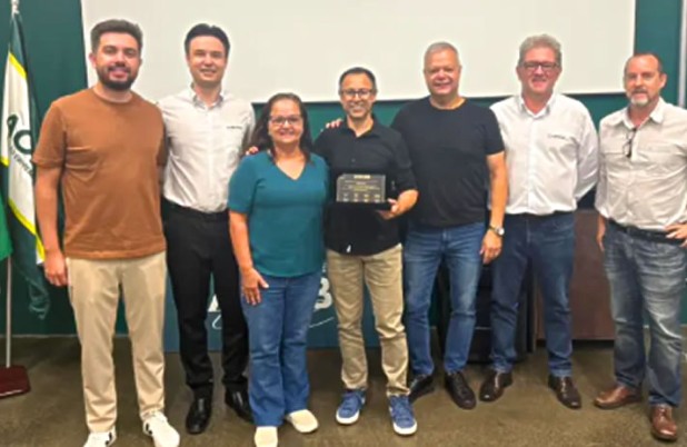 Joares Ribeiro é homenageado pelos 20 anos de atuação na Acefb