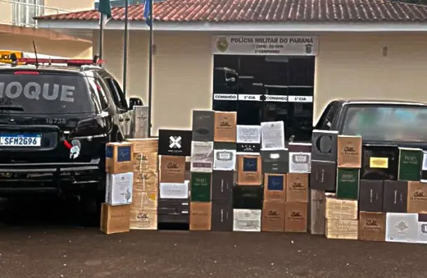 CHOQUE e Receita Federal apreendem 58 caixas de vinho argentino