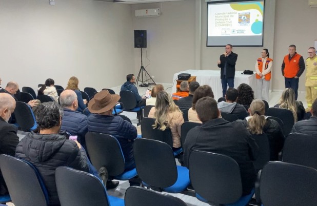 Administração discute ações preventivas diante do El Niño