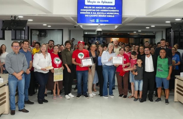 Câmara homenageia Assentamento Missões e Escola Irmão Cirilo pelos 30 anos de história