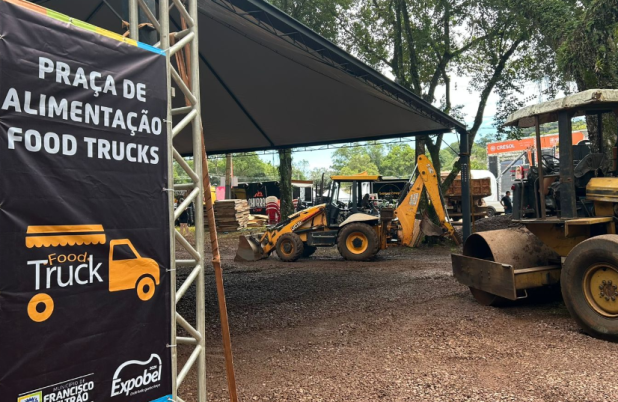 Expositores de food trucks decidem permanecer no espaço atual durante a 32ª Expobel