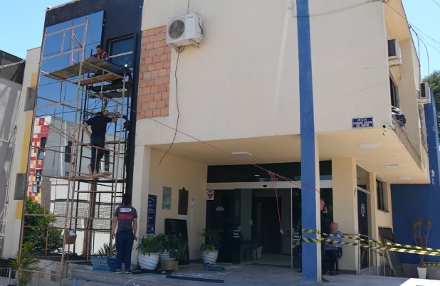 Câmara suspende atividades para reformas