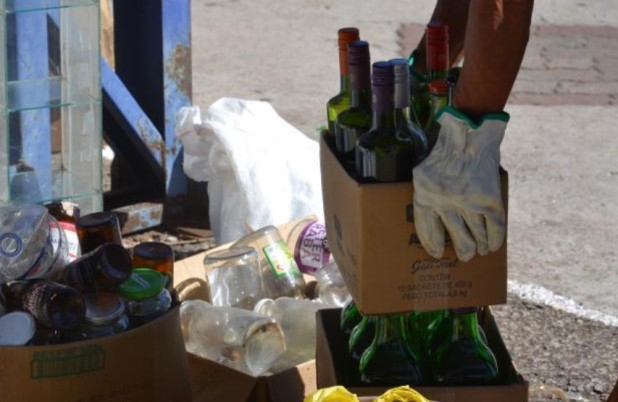 Coleta de vidro passa a ser realizada semanalmente
