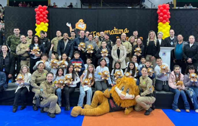 Proerd realiza formatura para alunos do 5º ano